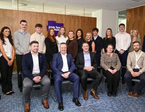 Photo of the top three Fantasy Budget 2026 teams with their lecturers, Institute President and Institute staff.